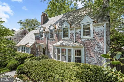 4901 Palisade Ln NW, Washington, DC 20016