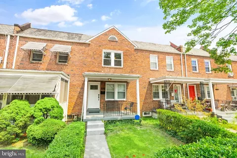 535 25th Pl NE, Washington, DC 20002 photo 2