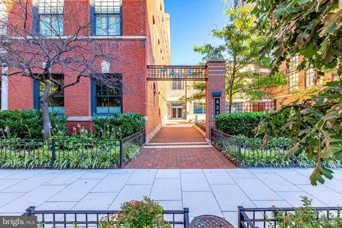 437 New York Ave NW #Y27, Washington, DC 20001