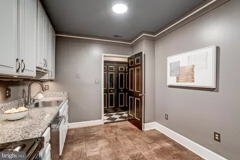 3211 Sutton Pl NW #D, Washington, DC 20016 photo 32