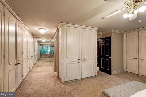 3211 Sutton Pl NW #D, Washington, DC 20016 photo 9