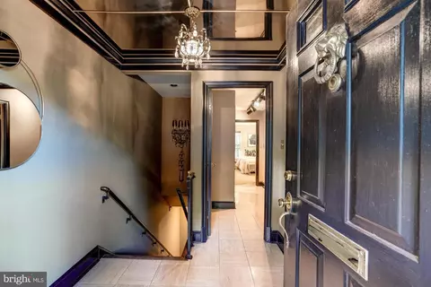 3211 Sutton Pl NW #D, Washington, DC 20016 photo 5