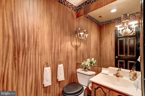 3211 Sutton Pl NW #D, Washington, DC 20016 photo 34