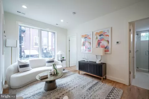 1775 Swann St NW #102, Washington, DC 20009