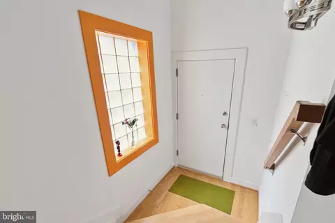 2380 Champlain St NW #301, Washington, DC 20009 photo 2