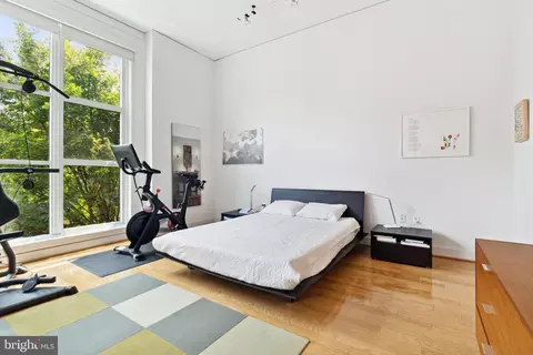 2380 Champlain St NW #301, Washington, DC 20009 photo 9