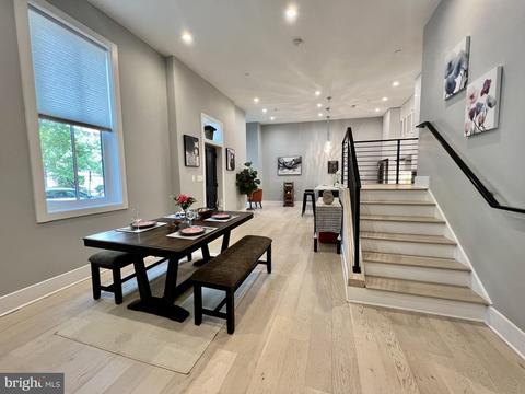1001 C SE #2, Washington, DC 20003 photo 15