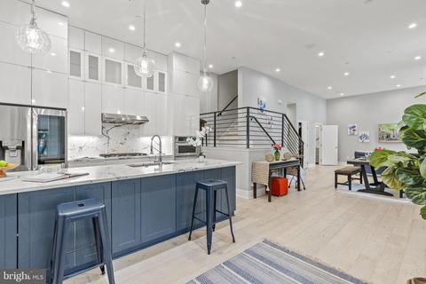1001 C SE #2, Washington, DC 20003 photo 10