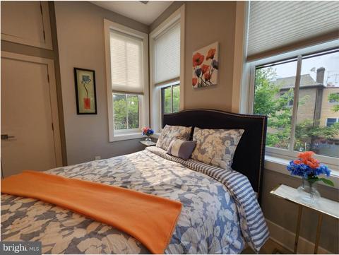 1001 C SE #2, Washington, DC 20003 photo 39