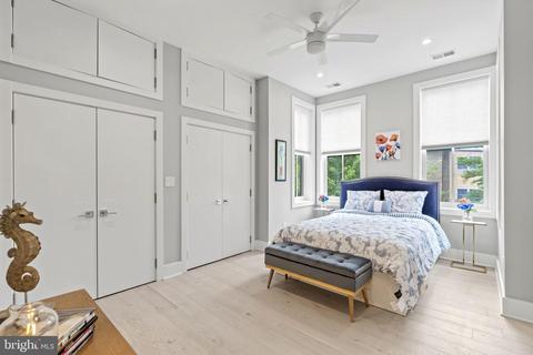 1001 C SE #2, Washington, DC 20003 photo 82