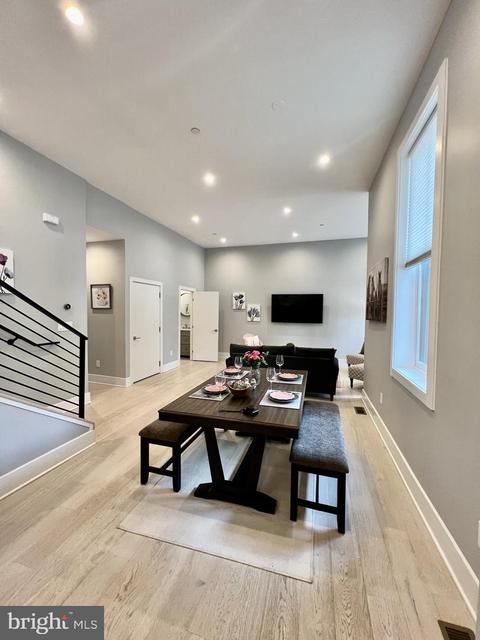 1001 C SE #2, Washington, DC 20003 photo 48