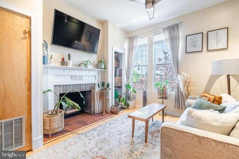 3510 16th St NW #202, Washington, DC 20010