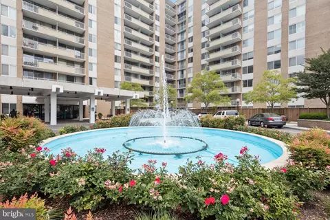 3001 Veazey Ter NW #1223, Washington, DC 20008