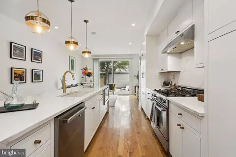 919 4th St NE, Washington, DC 20002 photo 6