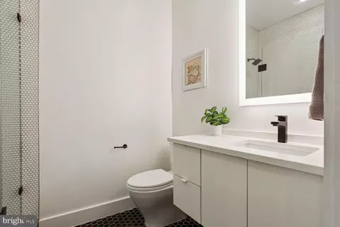 919 4th St NE, Washington, DC 20002 photo 21