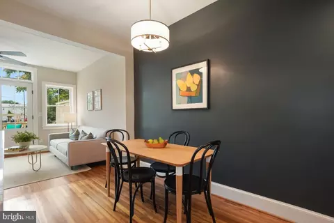 419 18th St SE, Washington, DC 20003 photo 8