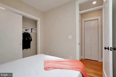 419 18th St SE, Washington, DC 20003 photo 17