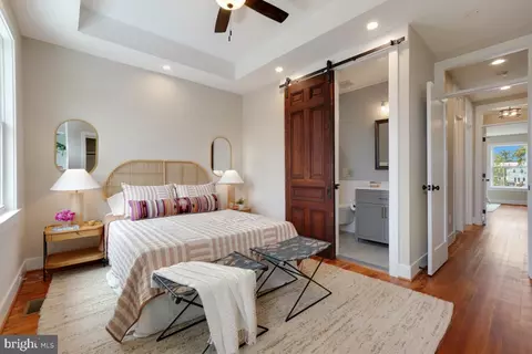 419 18th St SE, Washington, DC 20003 photo 21