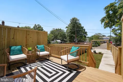 419 18th St SE, Washington, DC 20003 photo 28
