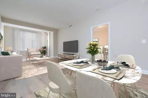 400 Massachusetts Ave NW #923, Washington, DC 20001