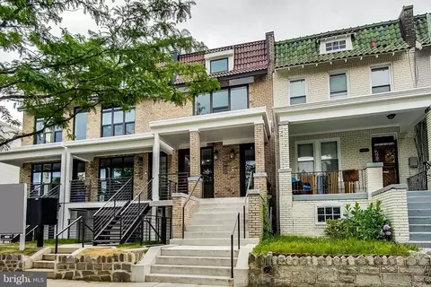 1511 A St NE #1, Washington, DC 20002