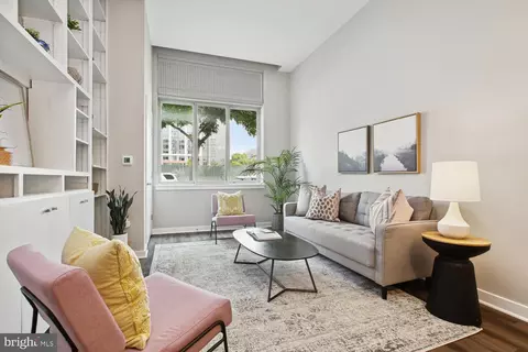 1000 New Jersey Ave SE #104, Washington, DC 20003