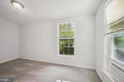 1233 C St NE, Washington, DC 20002 photo 21