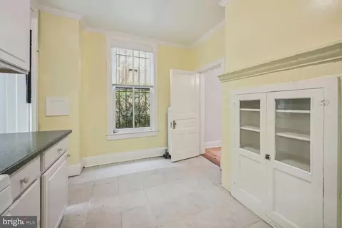 1233 C St NE, Washington, DC 20002 photo 12