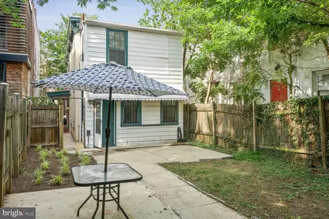 1233 C St NE, Washington, DC 20002 photo 4