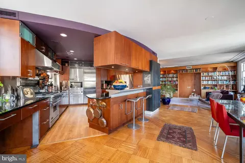 2039 New Hampshire Ave NW #506, Washington, DC 20009