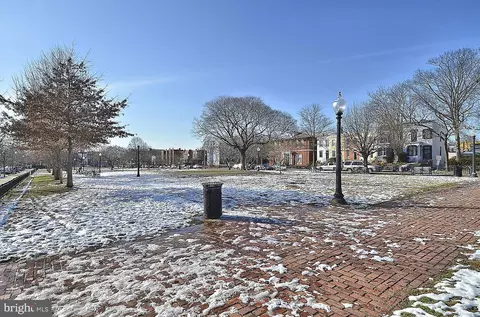 300 A St SE, Washington, DC 20003 photo 61
