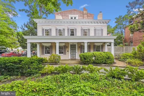 300 A St SE, Washington, DC 20003