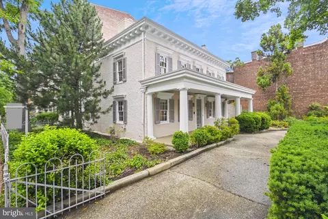 300 A St SE, Washington, DC 20003 photo 45