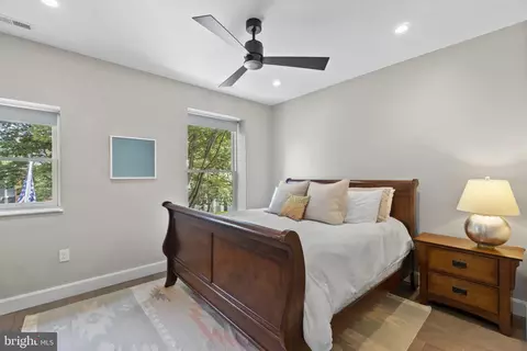 1219 D St NE, Washington, DC 20002 photo 11