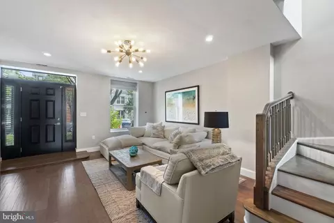 1219 D St NE, Washington, DC 20002 photo 4