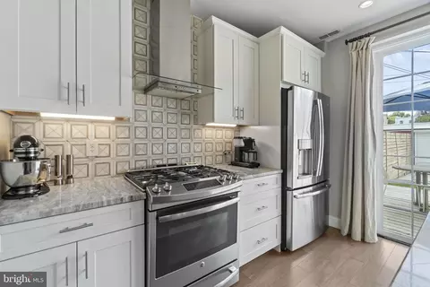 1219 D St NE, Washington, DC 20002 photo 9