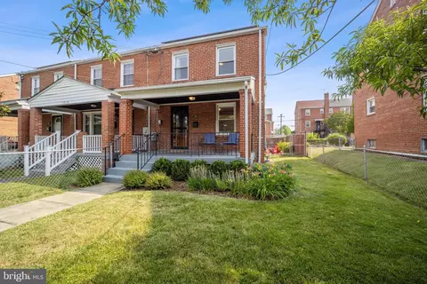 1920 U Pl SE, Washington, DC 20020