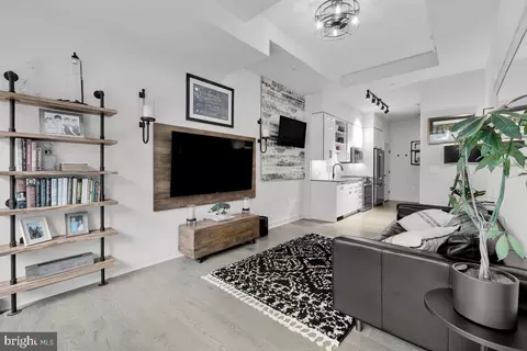 70 N Street SE #N207, Washington, DC 20003