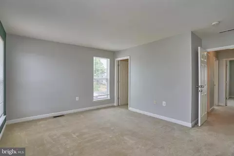 601 51st St SE, Washington, DC 20019 photo 17
