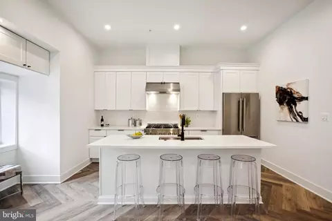 817 S Street NW #301, Washington, DC 20001