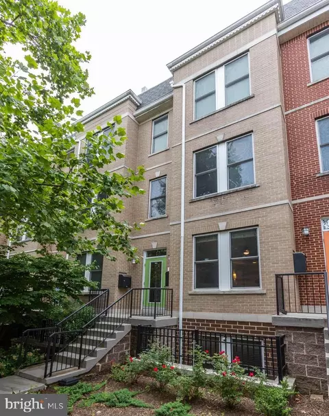 1358 Monroe St NW #A, Washington, DC 20010
