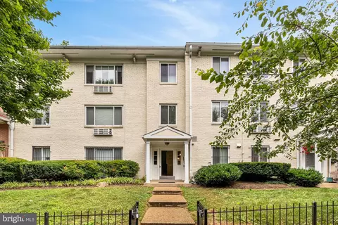 20032005 Allen NW #202, Washington, DC 20009