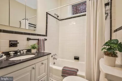 507 2nd St SE, Washington, DC 20003 photo 23