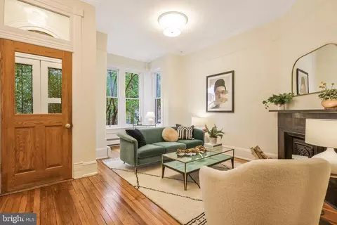 507 2nd St SE, Washington, DC 20003 photo 4