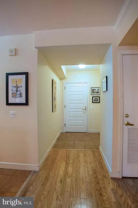 616 E Nw NW #221, Washington, DC 20004 photo 32