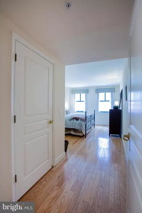 616 E Nw NW #221, Washington, DC 20004 photo 19