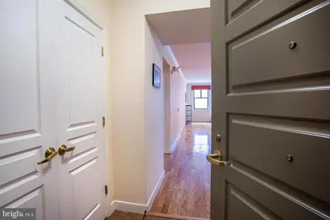616 E Nw NW #221, Washington, DC 20004 photo 5