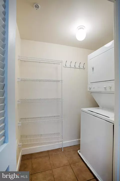 616 E Nw NW #221, Washington, DC 20004 photo 30