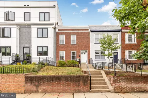 1224 Neal St NE, Washington, DC 20002