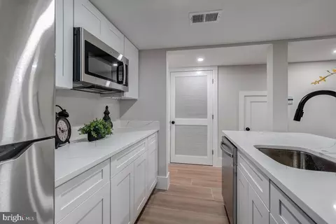 1511 D St NE, Washington, DC 20002 photo 28
